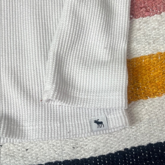 Abercrombie Kids White Button Down Ribbed Shirt - Picture 3 of 3